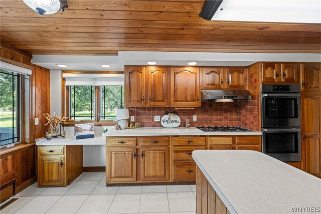 2 Nashua Court, Lancaster, NY 14086