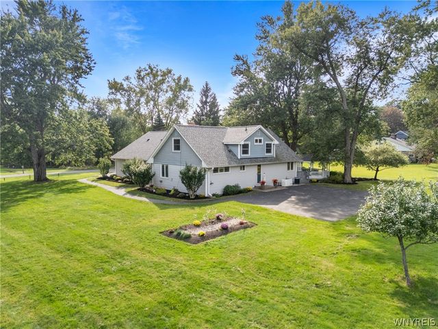 2 Nashua Court, Lancaster, NY 14086