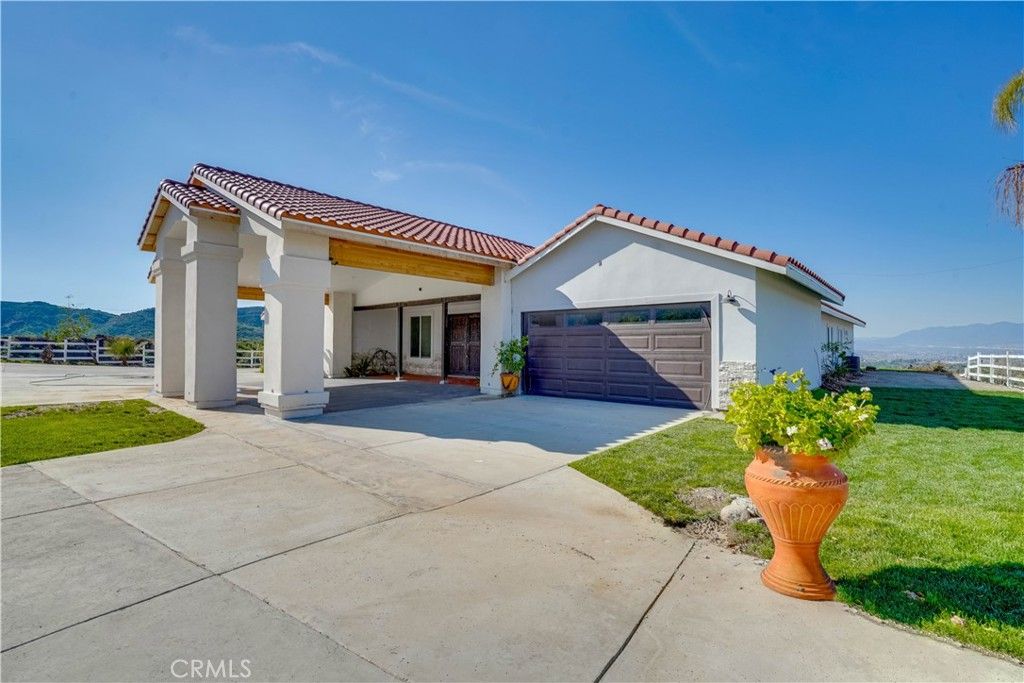 7108 Luane Trail, Colton, CA 92324