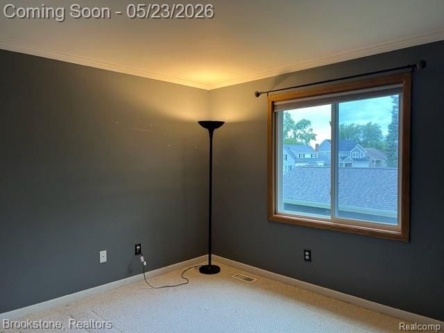 1465 BEACHLAND Boulevard, Waterford Charter Township, MI 48320