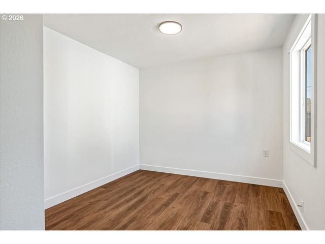 3482 ADAH Ave, Albany, OR 97322