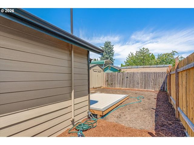 3482 ADAH Ave, Albany, OR 97322