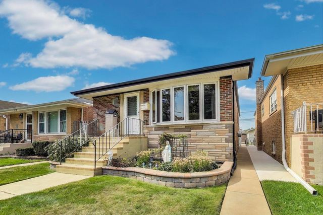 5128 S Meade Avenue, Chicago, IL 60638