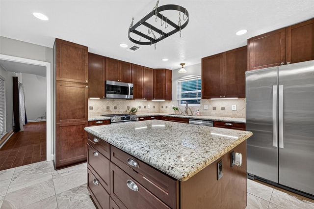 4715 Hickory Downs Drive, Houston, TX 77084