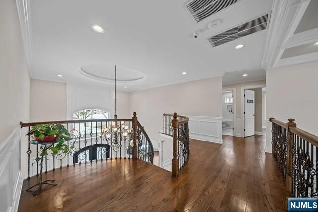 160 Lawrence Drive, Paramus, NJ 07652