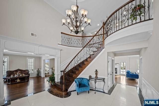 160 Lawrence Drive, Paramus, NJ 07652