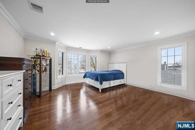 160 Lawrence Drive, Paramus, NJ 07652