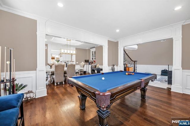 160 Lawrence Drive, Paramus, NJ 07652