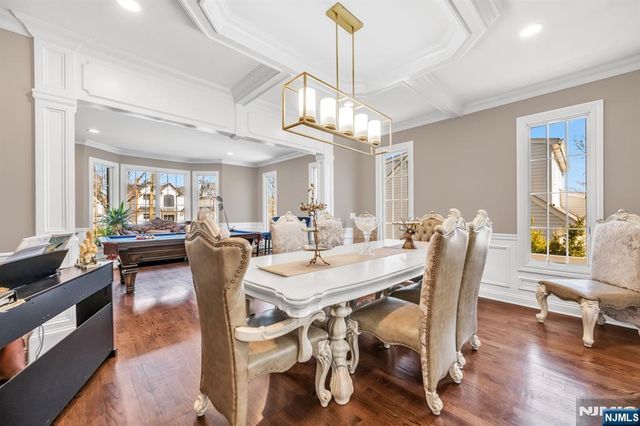 160 Lawrence Drive, Paramus, NJ 07652