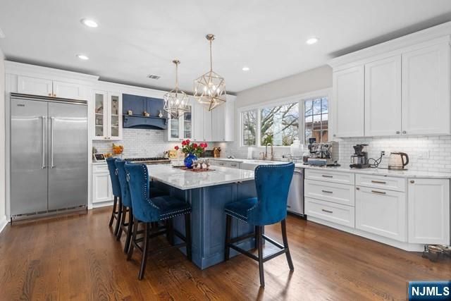 160 Lawrence Drive, Paramus, NJ 07652