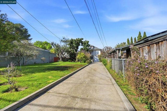 5115 5115 LAWTON AVE, Oakland, CA 94618