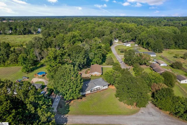 102 Pamela Drive, Williamston, SC 29697