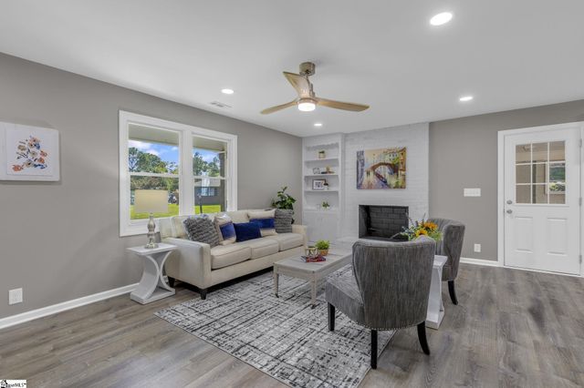 102 Pamela Drive, Williamston, SC 29697