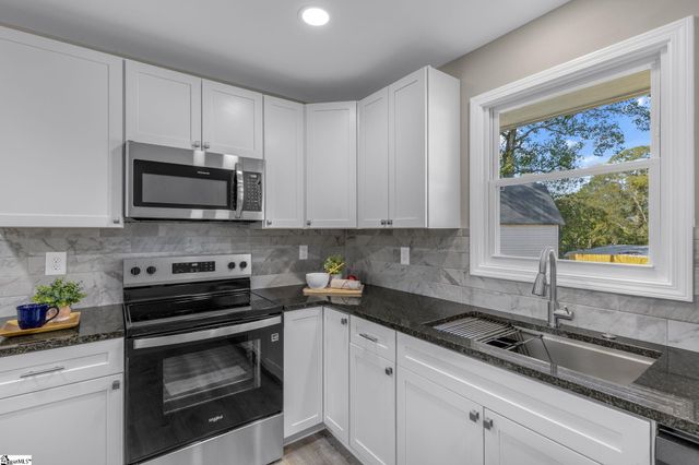 102 Pamela Drive, Williamston, SC 29697