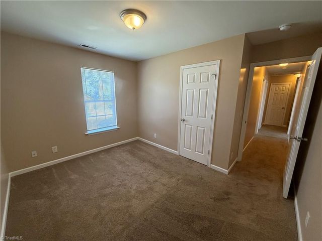 3608 Sherbourne Lane, Greensboro, NC 27405