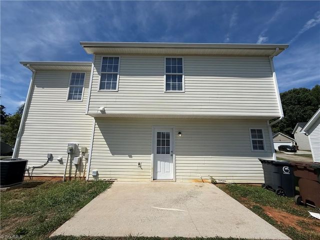 3608 Sherbourne Lane, Greensboro, NC 27405