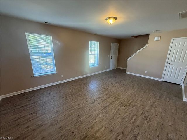 3608 Sherbourne Lane, Greensboro, NC 27405