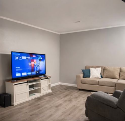 811 N Adams Ave, Beeville, TX 78102