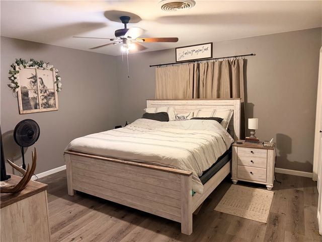 811 N Adams Ave, Beeville, TX 78102