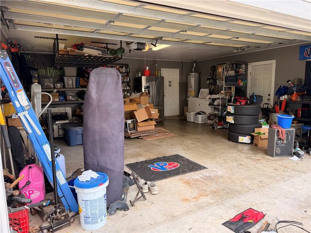 811 N Adams Ave, Beeville, TX 78102