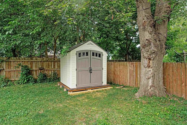 3438 HARGROVE Street, Madison, WI 53714