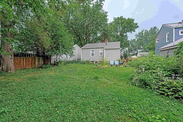 3438 HARGROVE Street, Madison, WI 53714