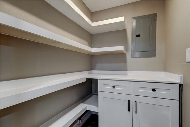 3720 36TH AVENUE N, St Petersburg, FL 33713