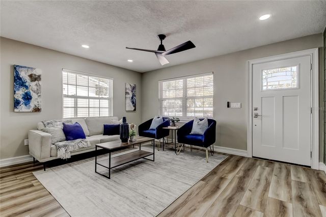 3720 36TH AVENUE N, St Petersburg, FL 33713