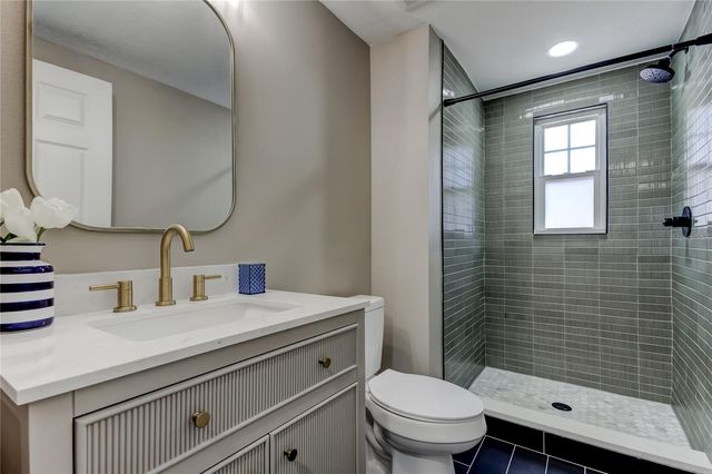 3720 36TH AVENUE N, St Petersburg, FL 33713