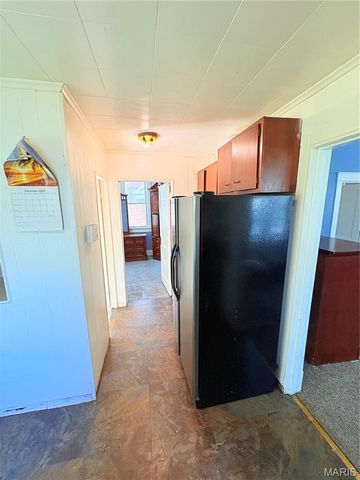 3220 W Main Street, Belleville, IL 62226