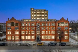 6533 E Jefferson Ave 503, Detroit, MI 48207