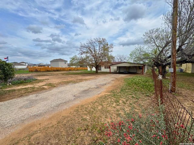 14852 Fm 1937, San Antonio, TX 78221