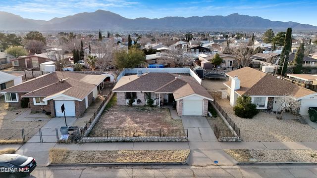 6725 TIGER EYE Drive, El Paso, TX 79924