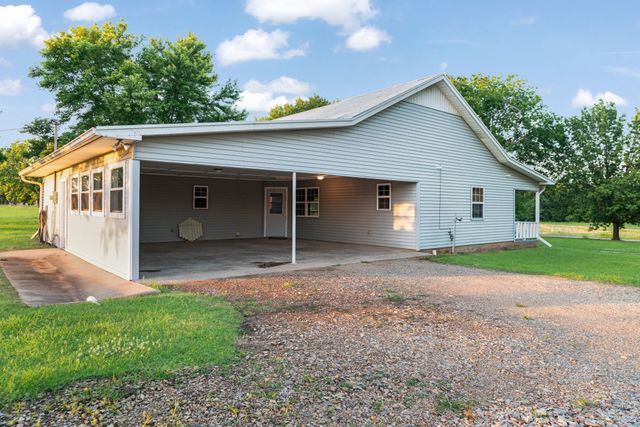 678 CR 12200, Paris, TX 75462