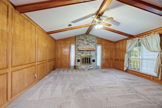 678 CR 12200, Paris, TX 75462