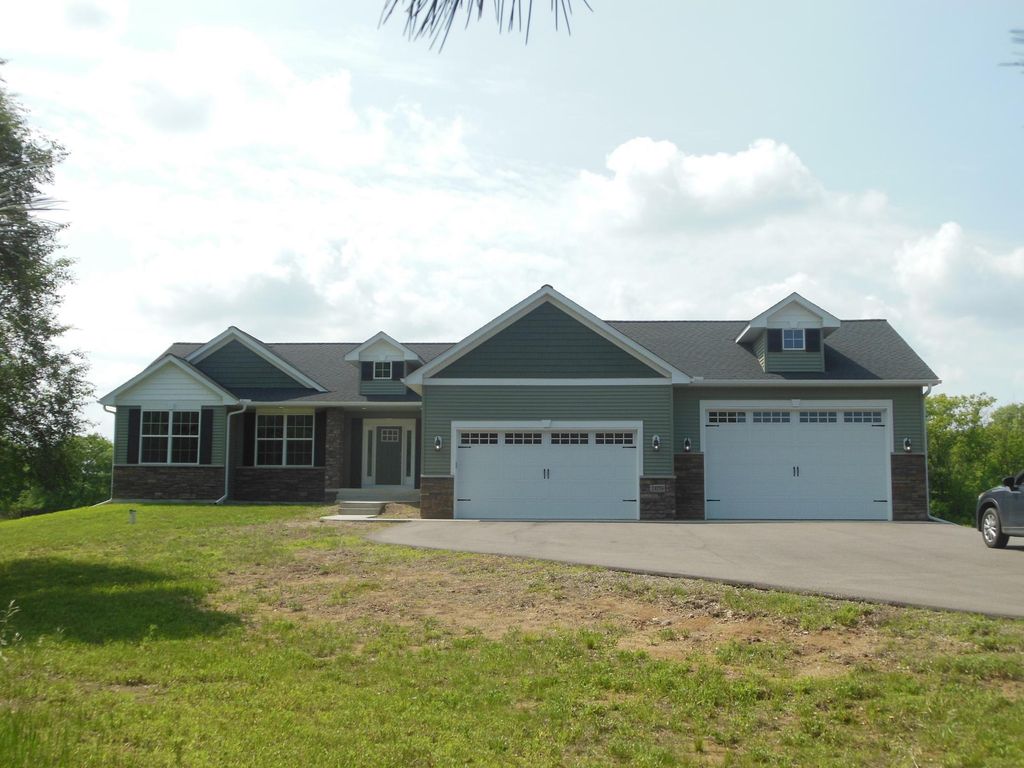 11039 285th Avenue, Zimmerman, MN 55398
