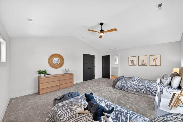 416 S Ballas Road, Kirkwood, MO 63122