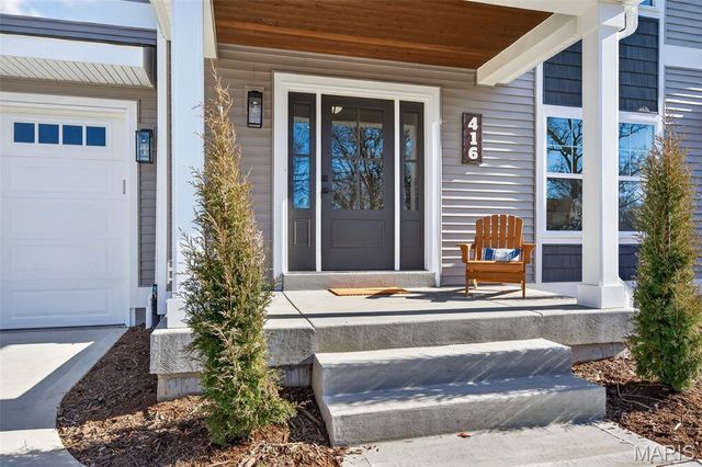 416 S Ballas Road, Kirkwood, MO 63122