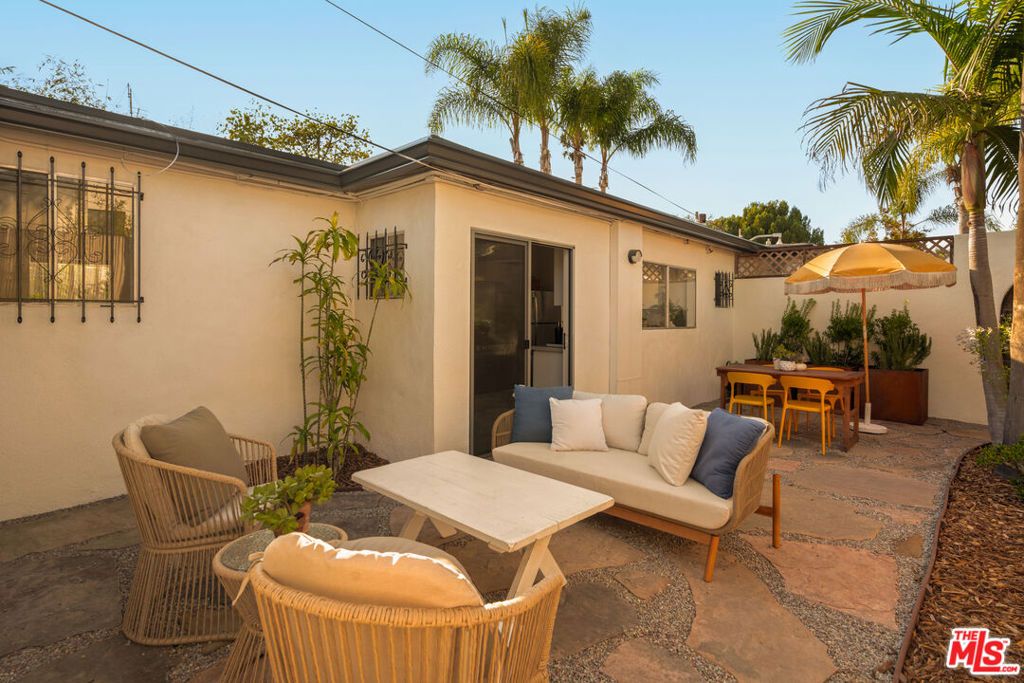 810 Indiana Avenue, Venice, CA 90291 — photo 4
