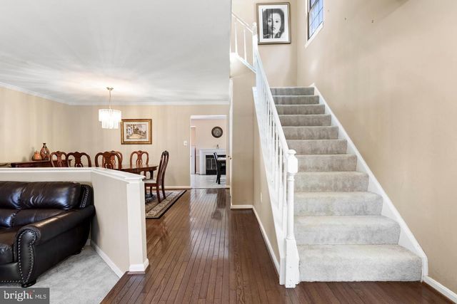 3939 TALLOW TREE PL, Fairfax, VA 22033