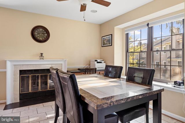 3939 TALLOW TREE PL, Fairfax, VA 22033