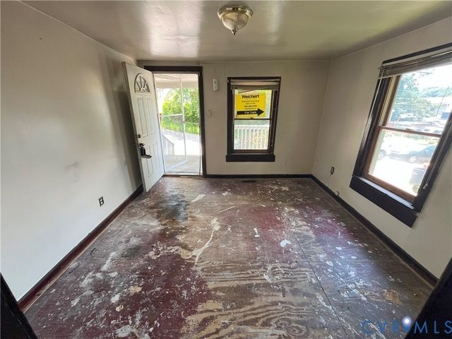 511 Hannon St, Petersburg, VA 23803