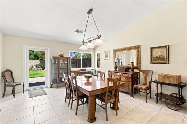 10604 Victoria Falls Avenue, Bakersfield, CA 93312