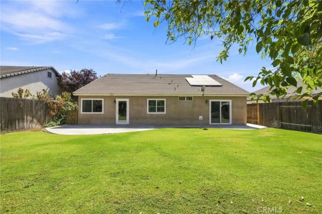 10604 Victoria Falls Avenue, Bakersfield, CA 93312