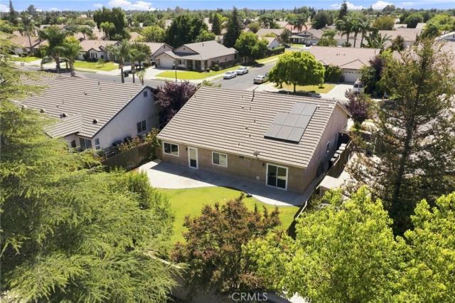 10604 Victoria Falls Avenue, Bakersfield, CA 93312