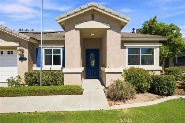 10604 Victoria Falls Avenue, Bakersfield, CA 93312