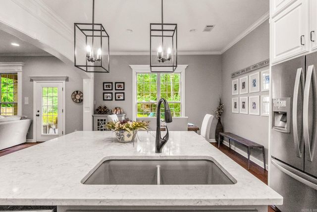 22 Tournay Circle, Little Rock, AR 72223