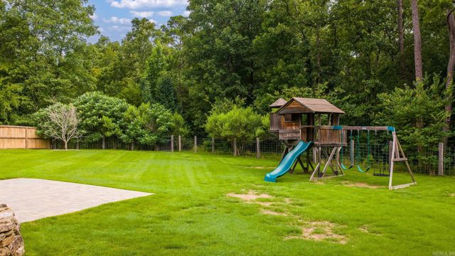 22 Tournay Circle, Little Rock, AR 72223