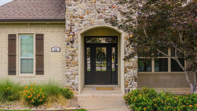 22 Tournay Circle, Little Rock, AR 72223
