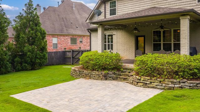22 Tournay Circle, Little Rock, AR 72223